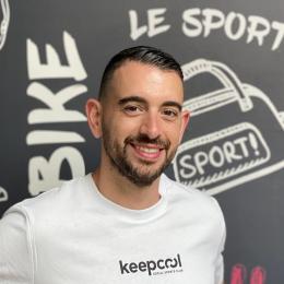 Responsable Julien salle de sport Keepcool Salon Pelissanne