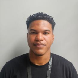 Coach Dimitri salle de sport Keepcool La Réunion Sainte Clotilde